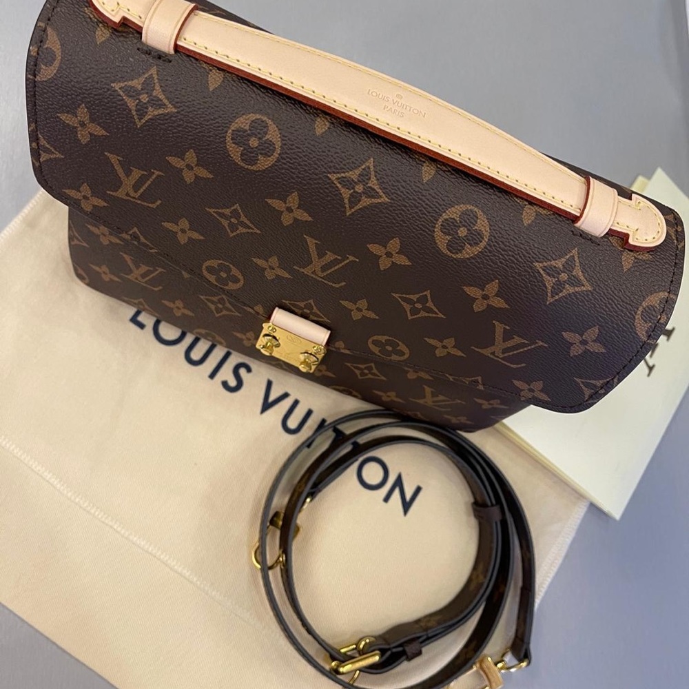 Louis Vuitton Pochette MΓ©tis in Monogram - Picture 2 of 6